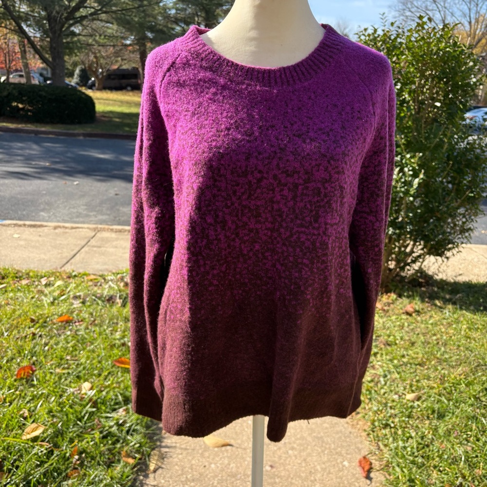 Athleta Crew Hawthorne Purple Ombre Textured Women’s Small Sweater